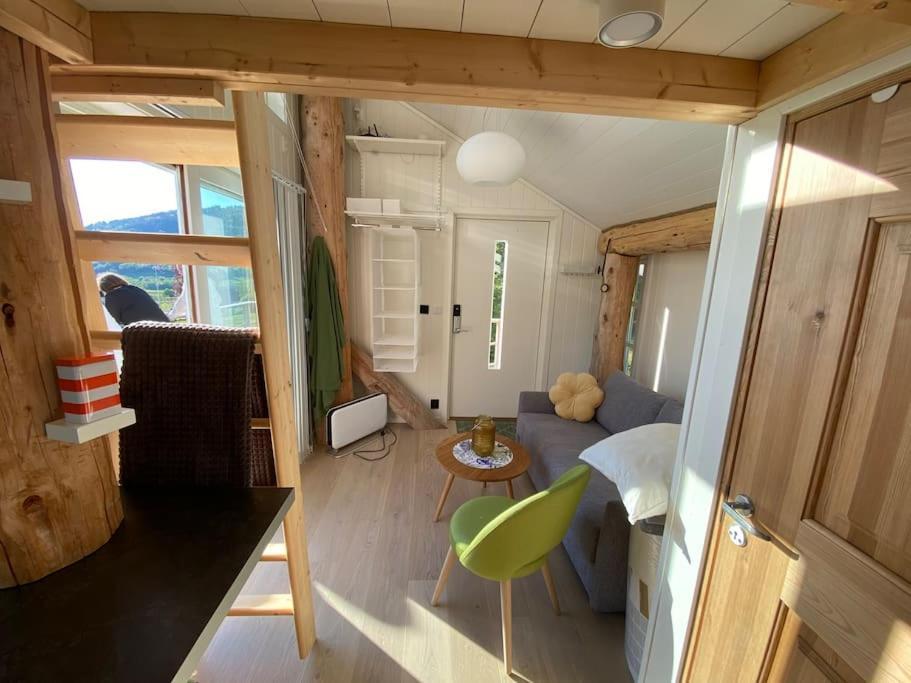 Minihus Med Drommeutsikt Til Sunnmorsalpene Apartment Aure  Luaran gambar